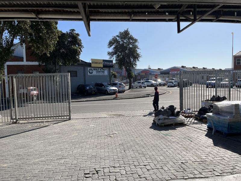To Let commercial Property for Rent in Paarden Eiland Western Cape